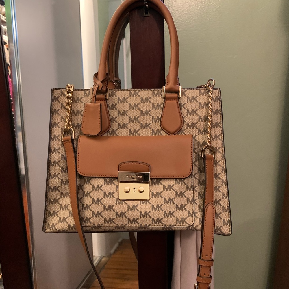 NWOT Michael Kors Handbag